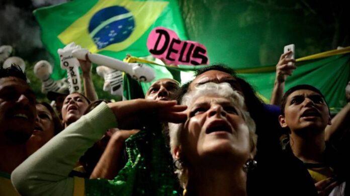 Seguidores de Bolsonaro