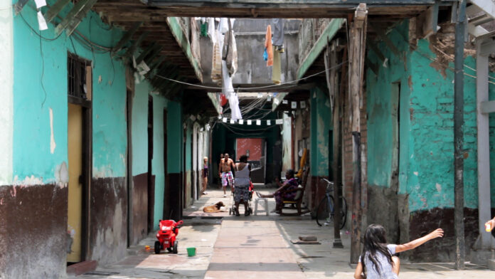 Barrio popular Peru