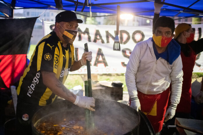 olla popular uruguay