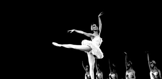 Foto de la bailarina cubana Alicia Alonso